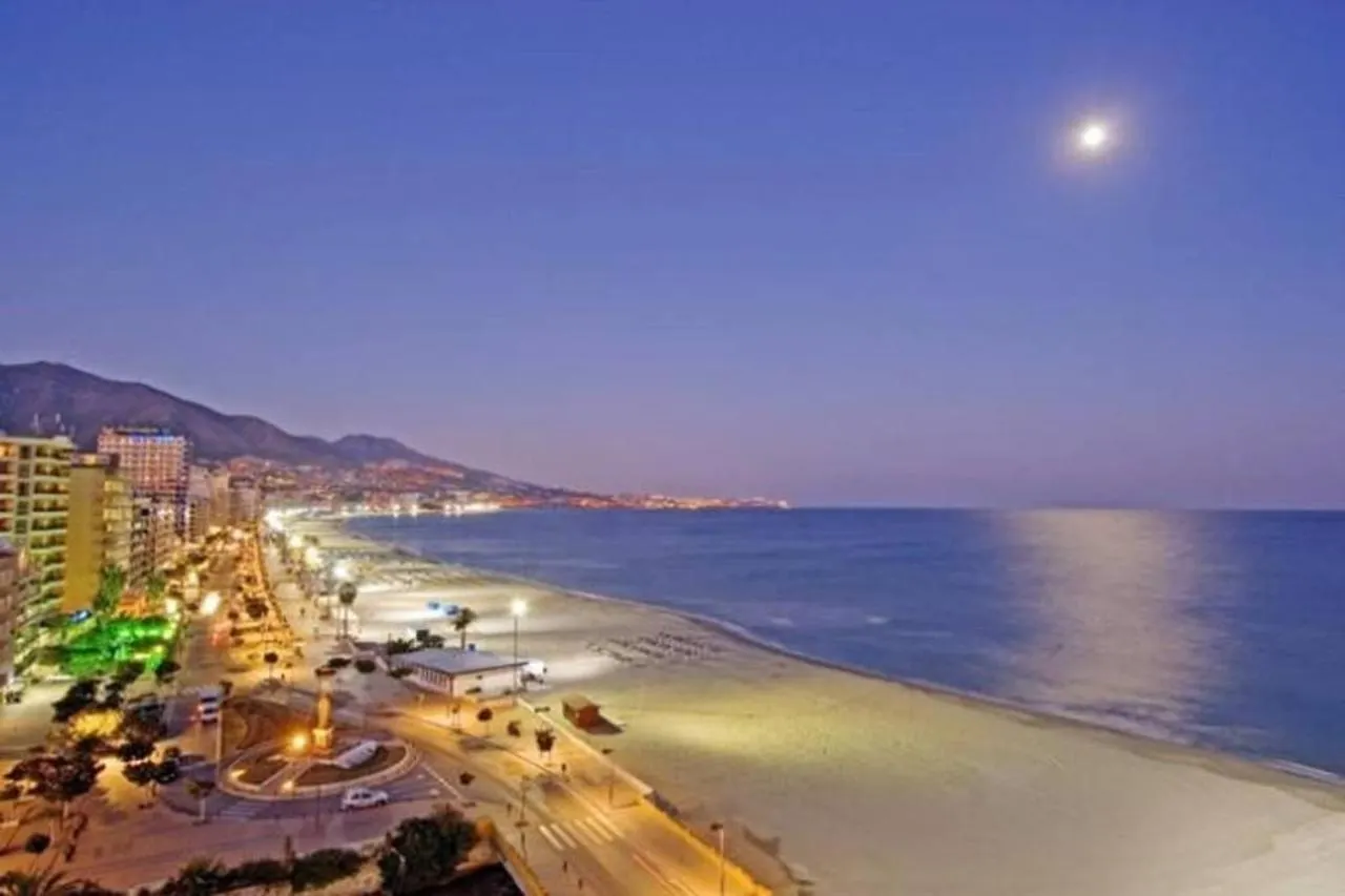 Beach Apartment 3D - Fuengirola